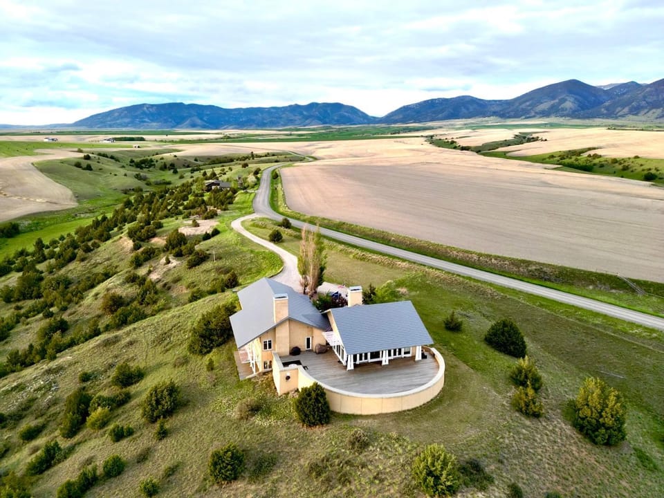 Theisen Vacation Home House in Idaho