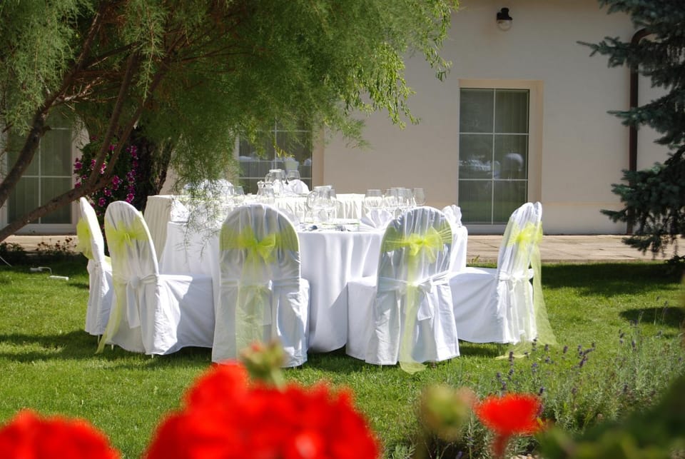 Garden, Banquet/Function facilities