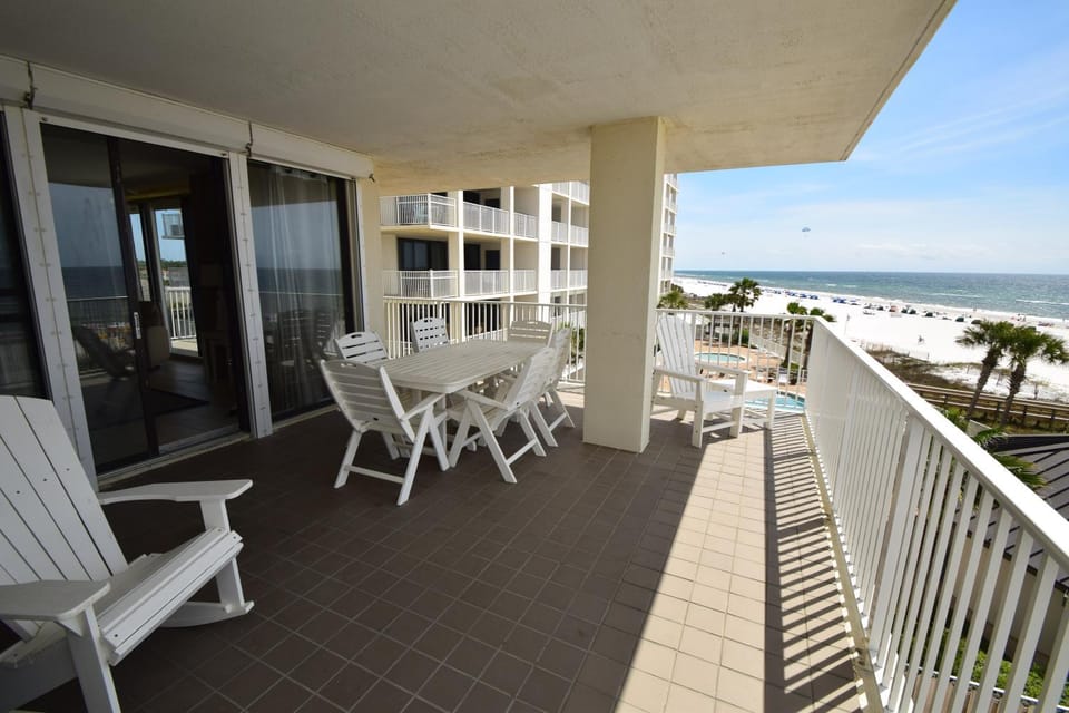 Day, Balcony/Terrace, Seating area, Beach, Sea view