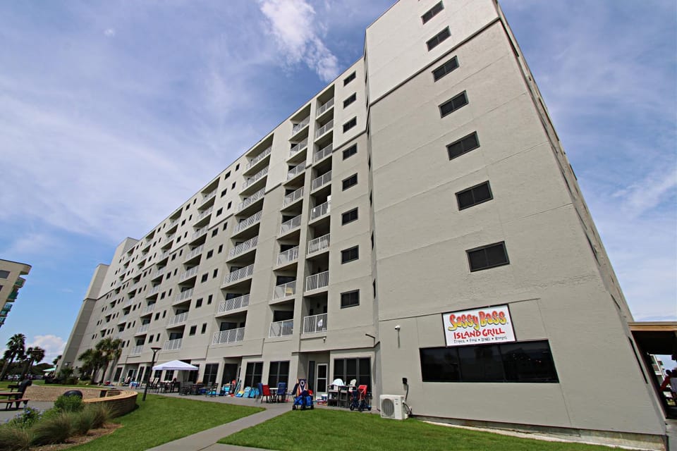 Property building, Day