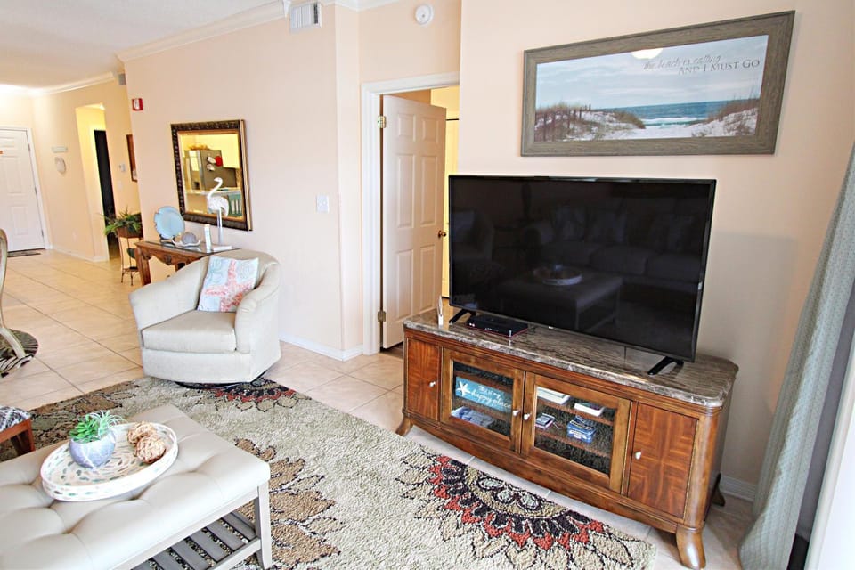 TV and multimedia, Seating area