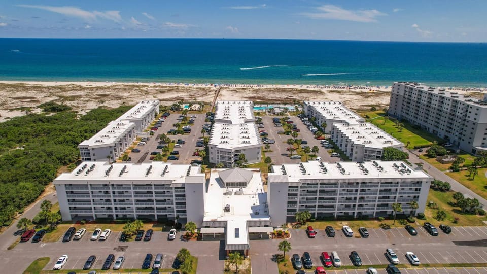 Property building, Day, Bird's eye view, Sea view