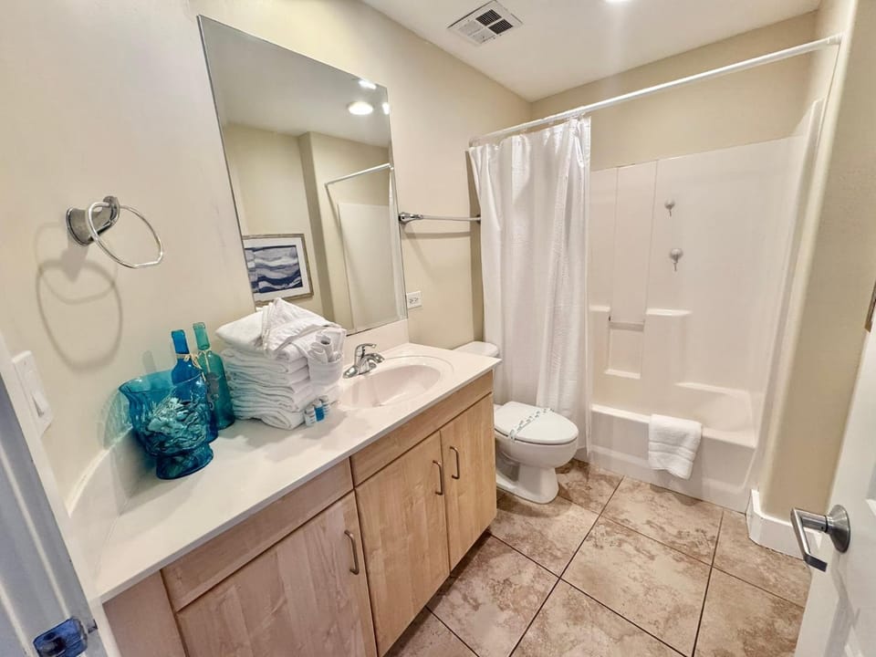 Bathroom, Bath