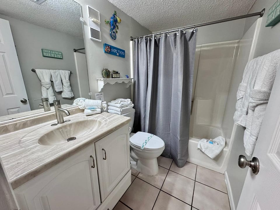 Bathroom, Bath
