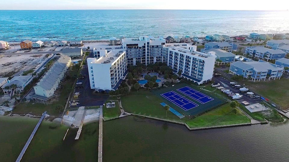 Property building, Day, Bird's eye view, Sea view