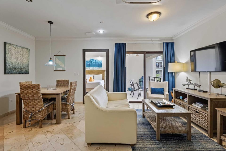 PC301 - Pool View - Perfect for a couple - Close to Palm Beach - 1BR House in Noord