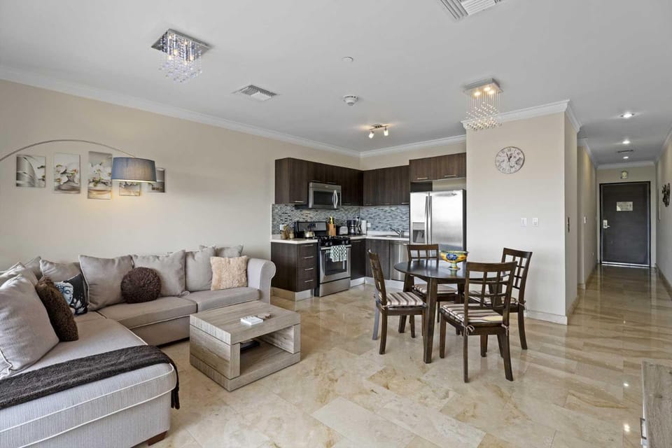 PC406 - Pool View - 1 BR Perfect for a couple - Close to Palm Beach - 1BR House in Noord