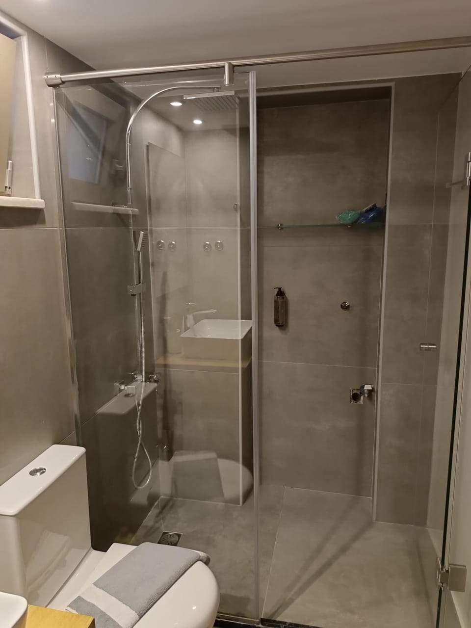 Shower, Toilet, Bathroom