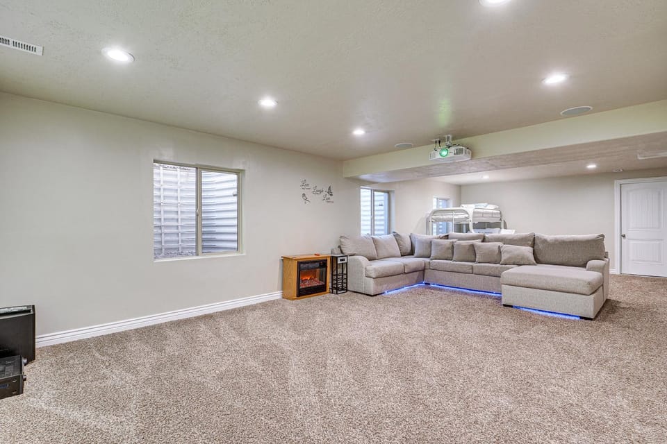 Home Theater & Patio: South Jordan Basement Unit Apartment in South Jordan