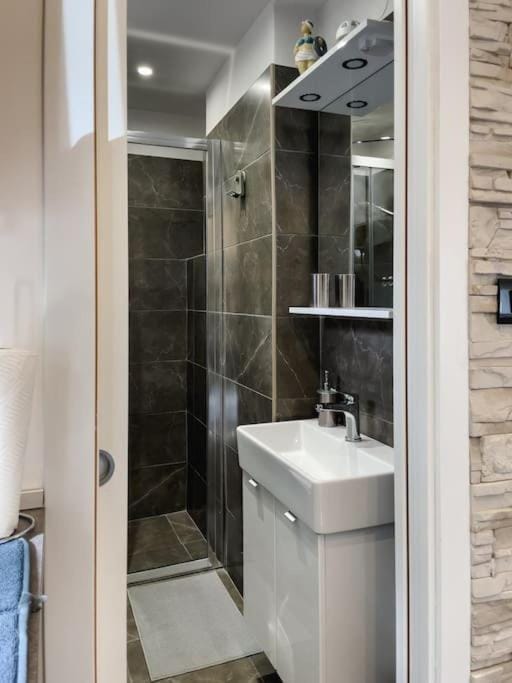 Cozy Newly-Renovated Apartment Ivan Apartment in Rijeka