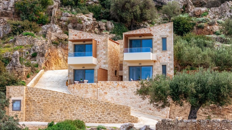 Property building, Natural landscape