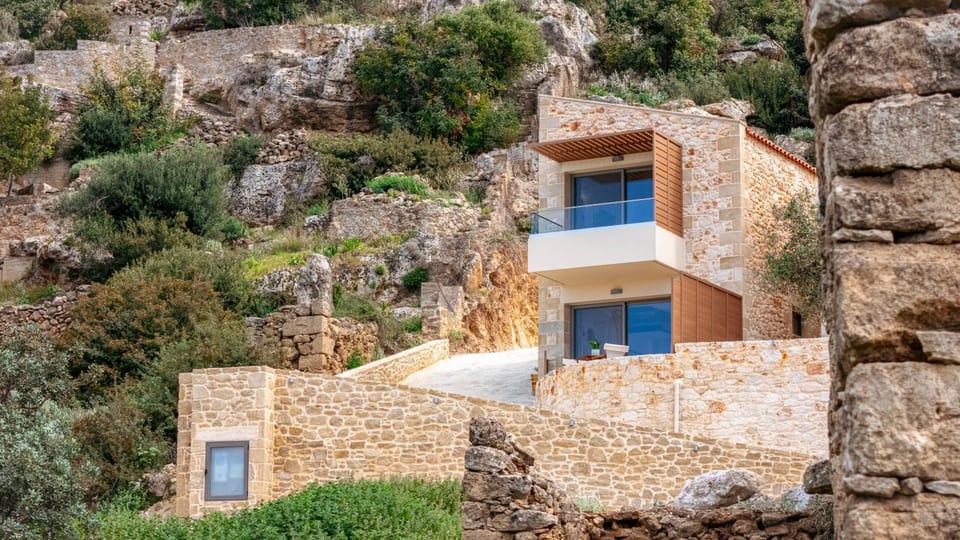 Property building, Natural landscape