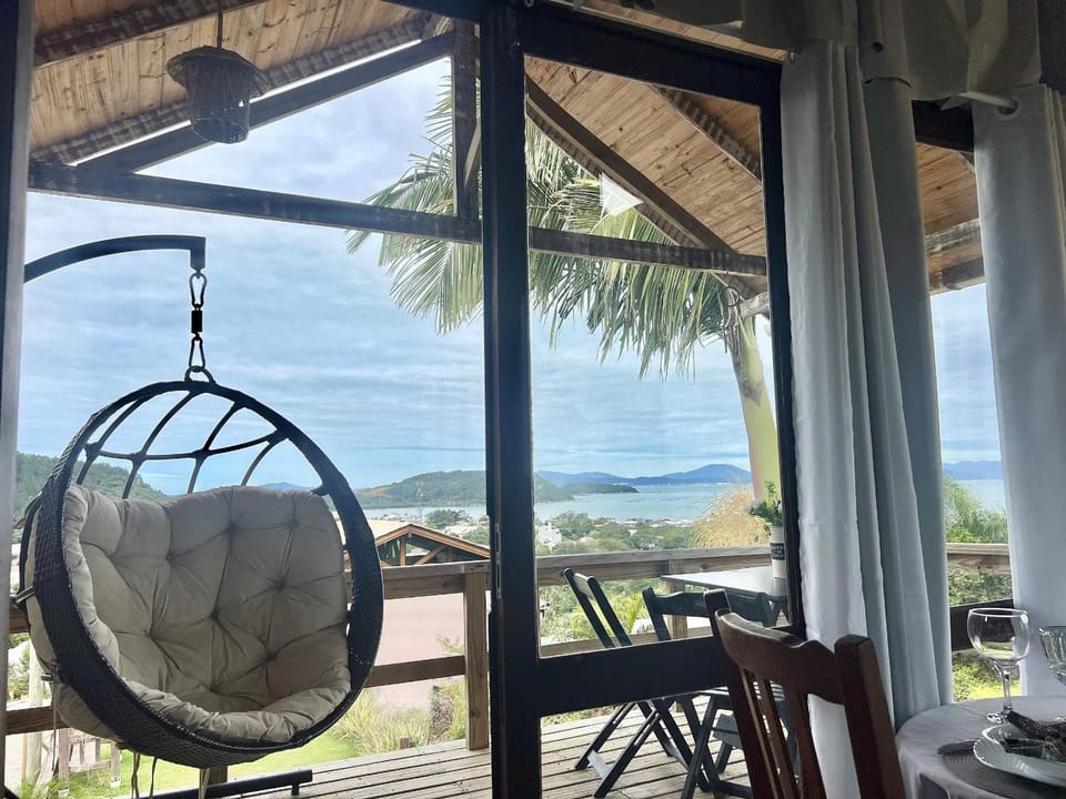 Vista incrível! Chalé com hidromassagem! FU01I House in Florianopolis