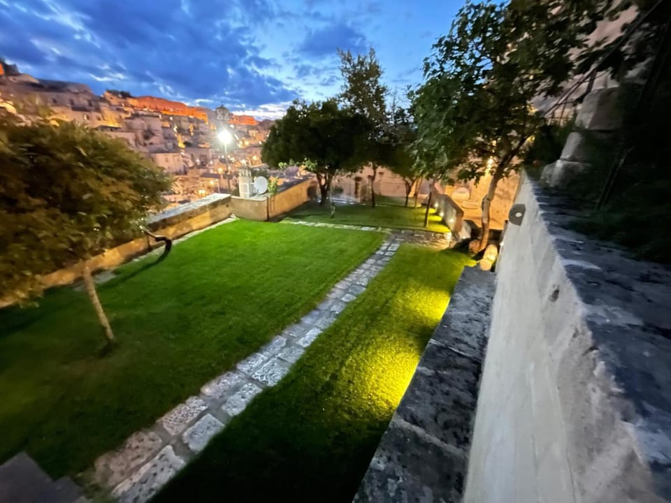 Garden, Garden view