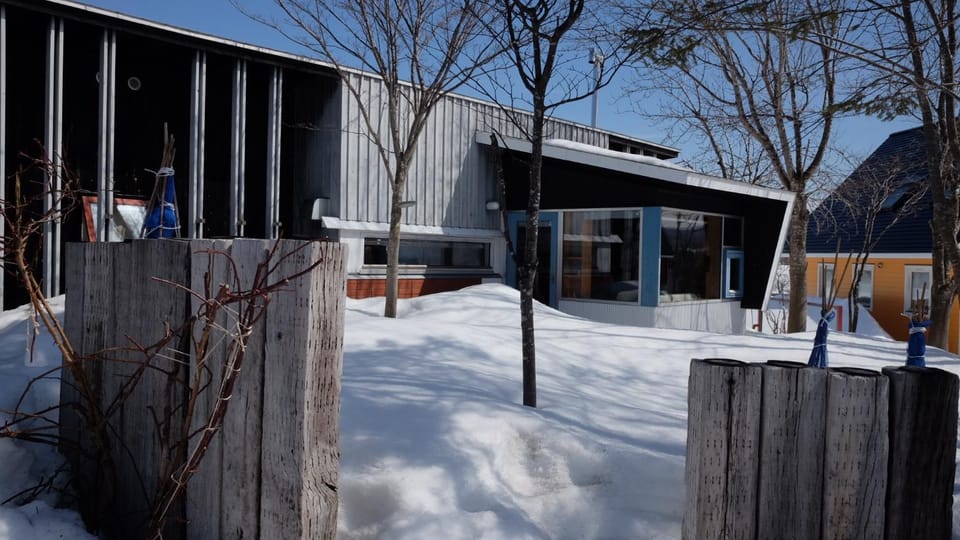 Property building, Winter
