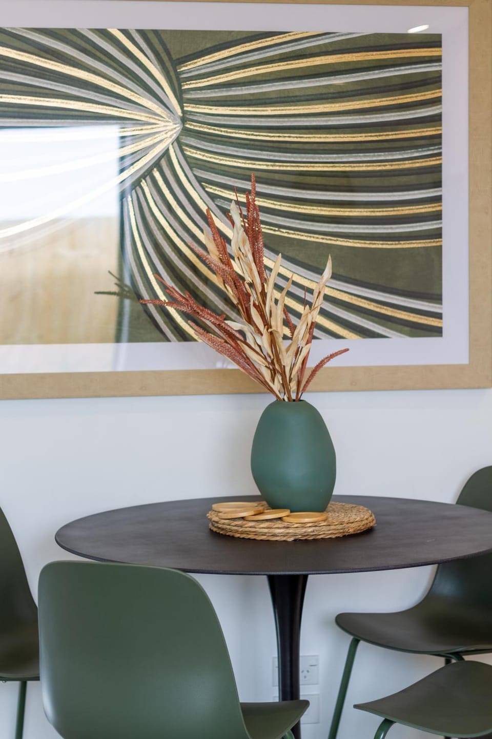 Decorative detail, Dining area