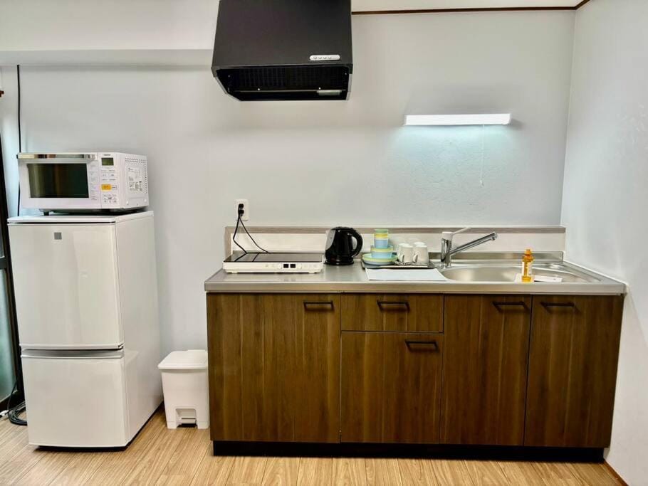壬生の宿 Mibu no yado 無料駐車場付 大型ネットTV Wi-Fi完備の貸切一軒家 Apartment in Kyoto