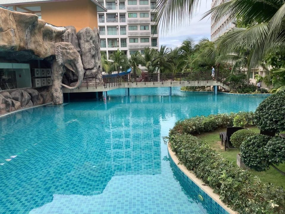 Laguna​Beach​Resort3​ Apartment in Pattaya City