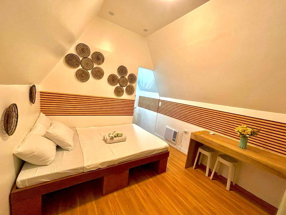 Villa Lovi Panagsama Beach Moalboal Chalet in Central Visayas