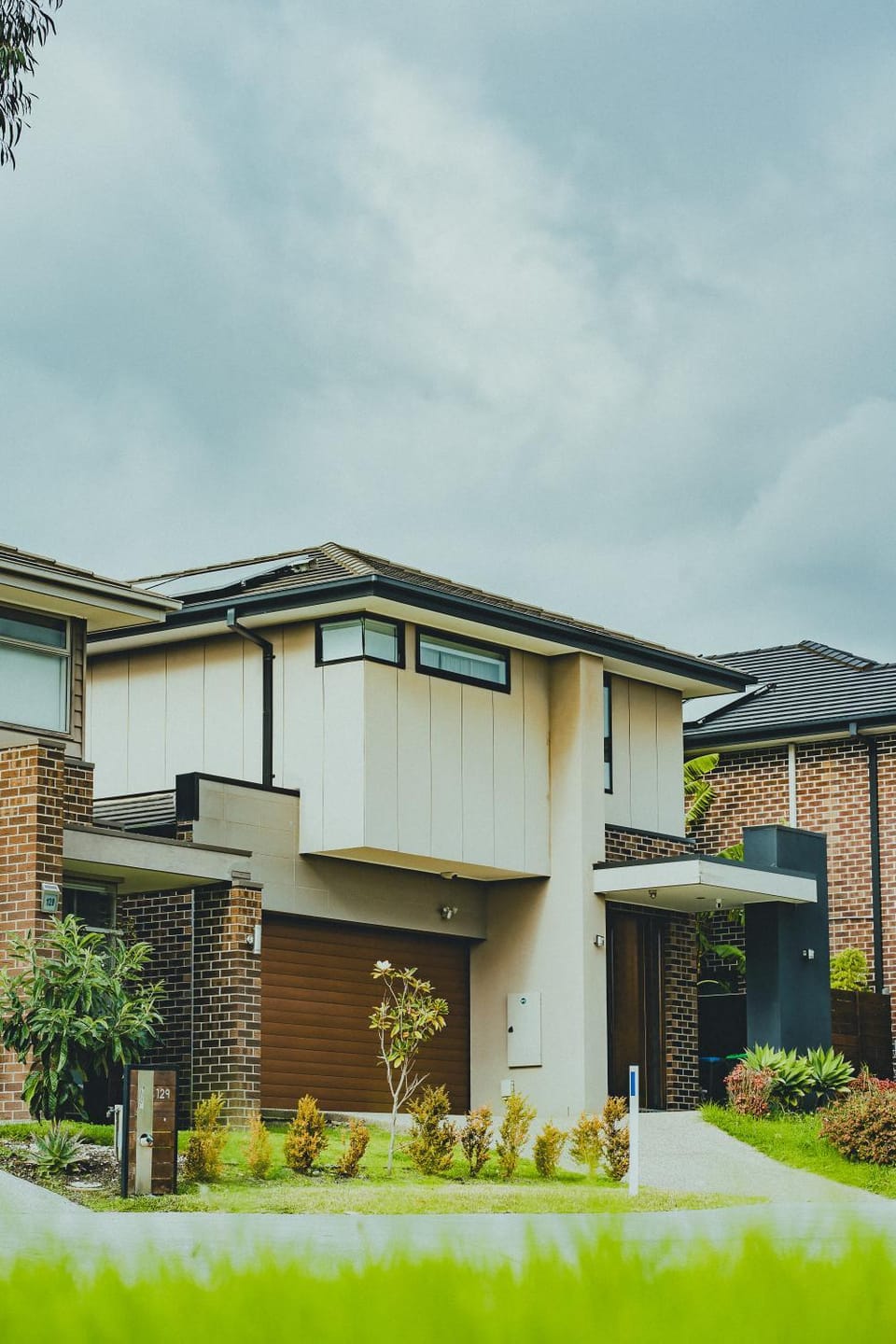 Property building, Day, Garden