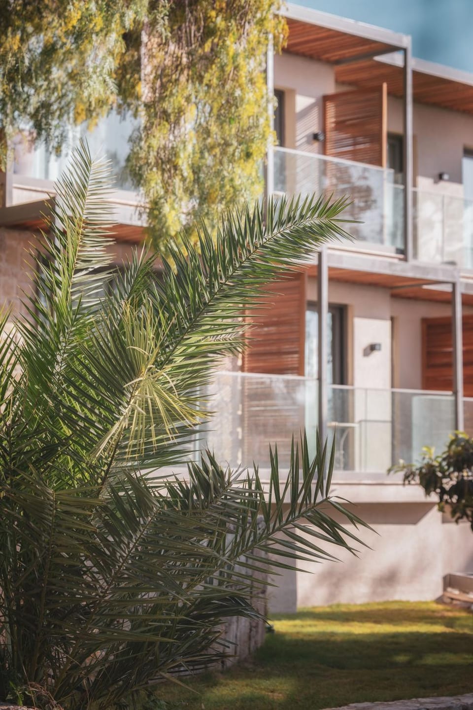 Property building, Day, On site, Garden view