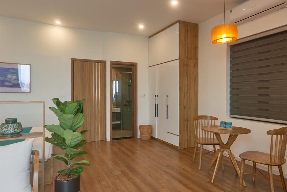 Seating area, Dining area, wardrobe, air conditioner