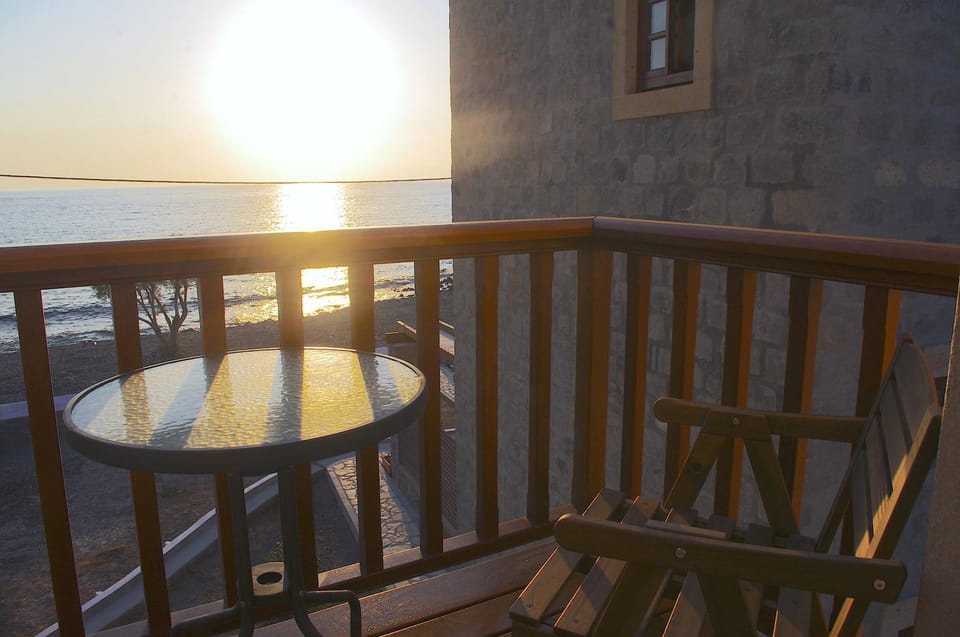 View (from property/room), Balcony/Terrace, Sea view, Sunset