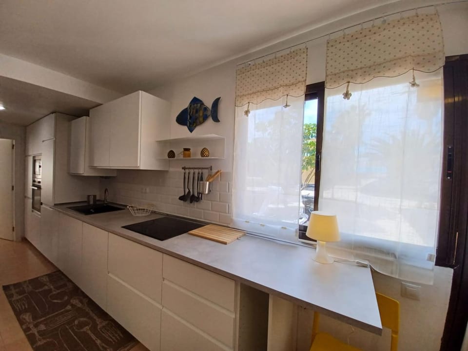 Kitchen or kitchenette, dishwasher, minibar, pet friendly, stove