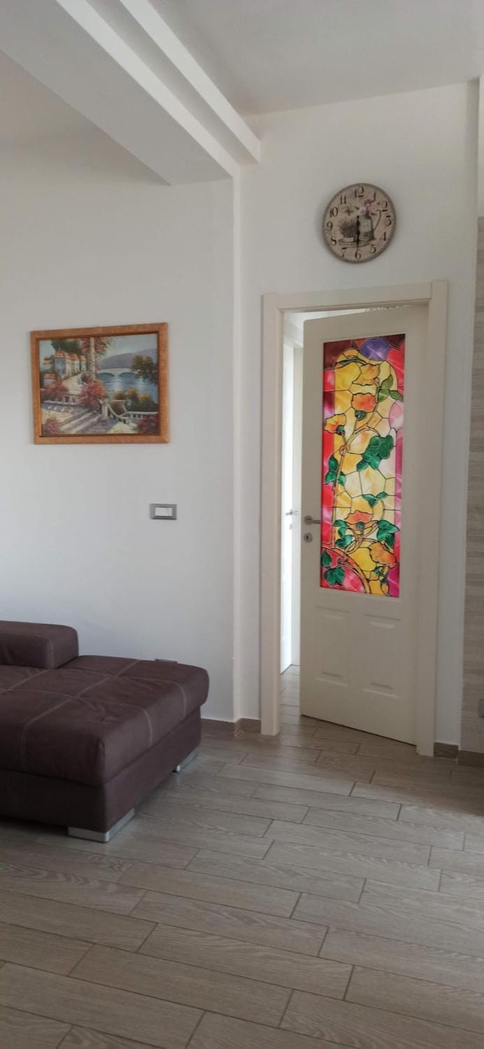 Living room, Decorative detail
