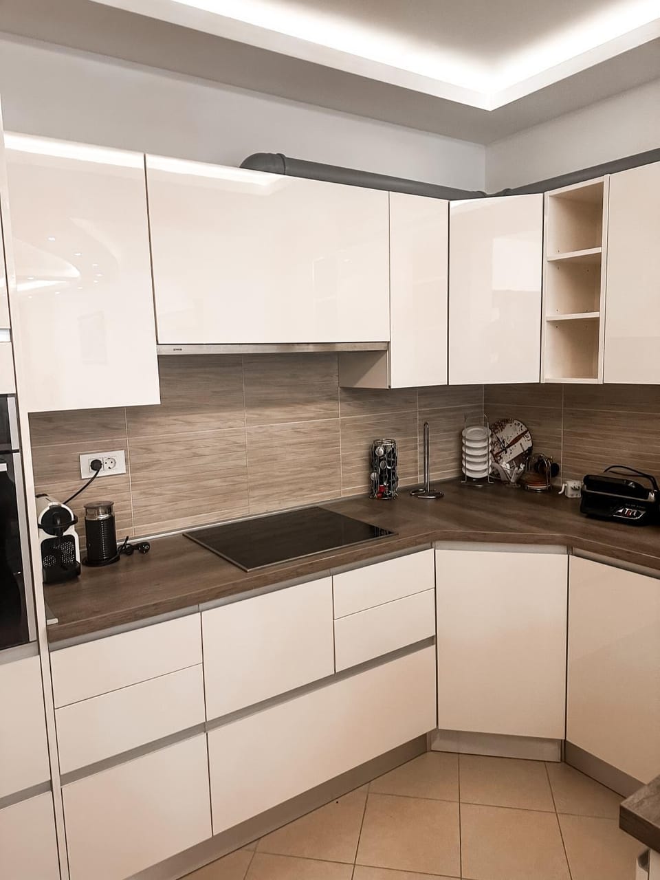 Kitchen or kitchenette, stove, toaster