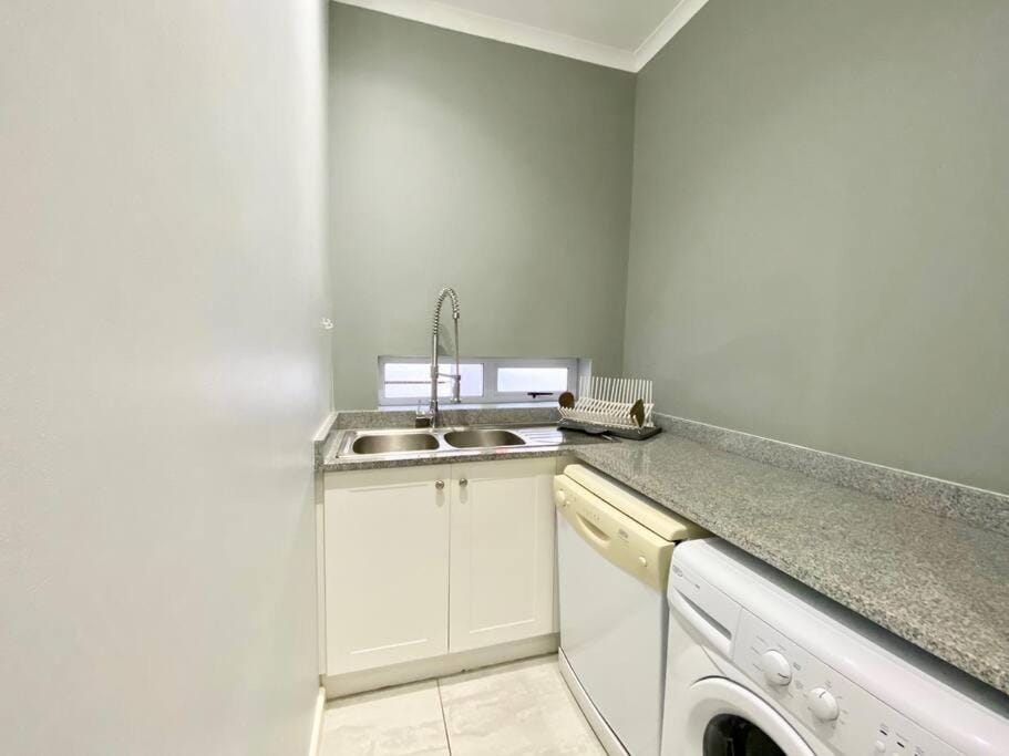 Canal 04 Apartment in Eastern Cape
