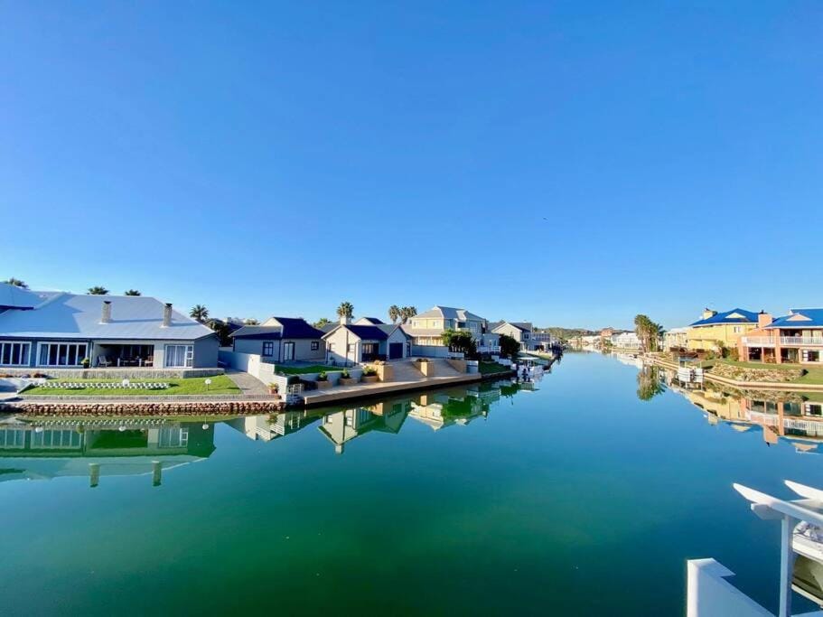 Canal 04 Apartment in Eastern Cape