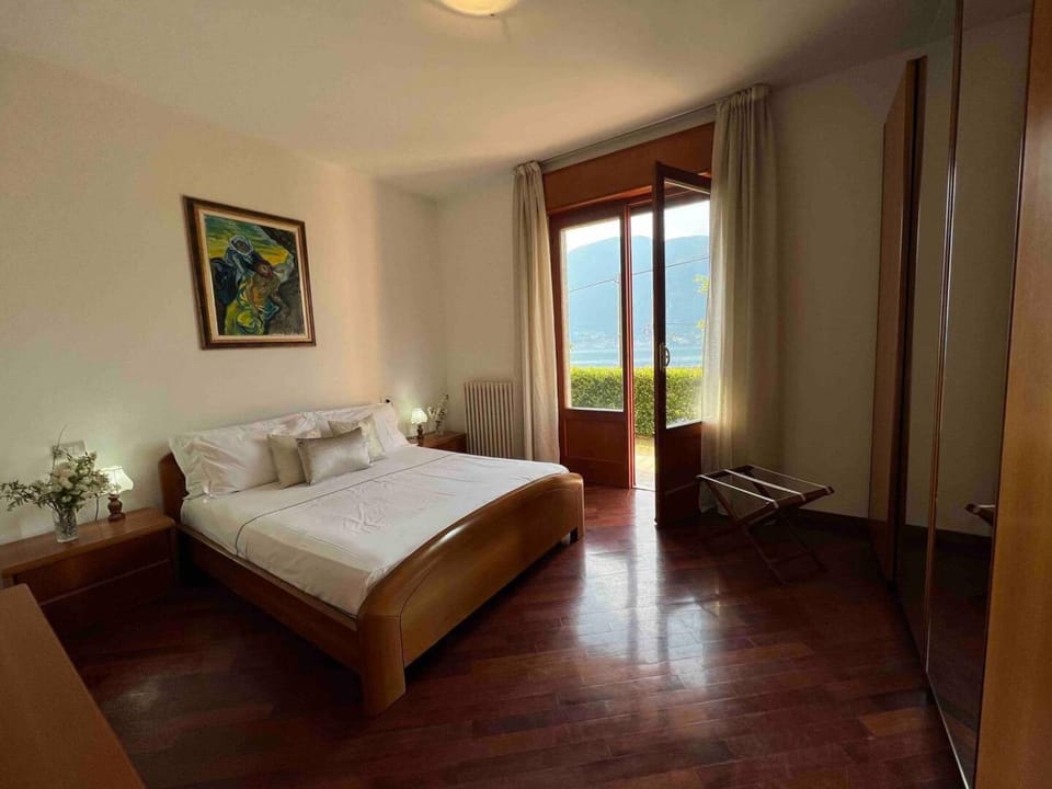 Property building, Living room, Bedroom