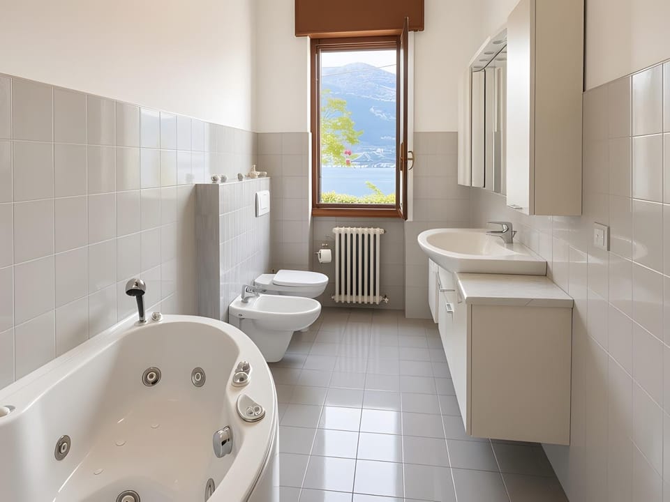 Bathroom, Living room