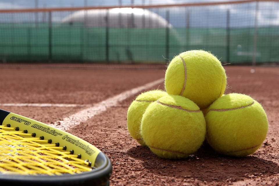 Tennis court