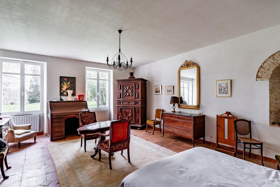 Bed, Bedroom