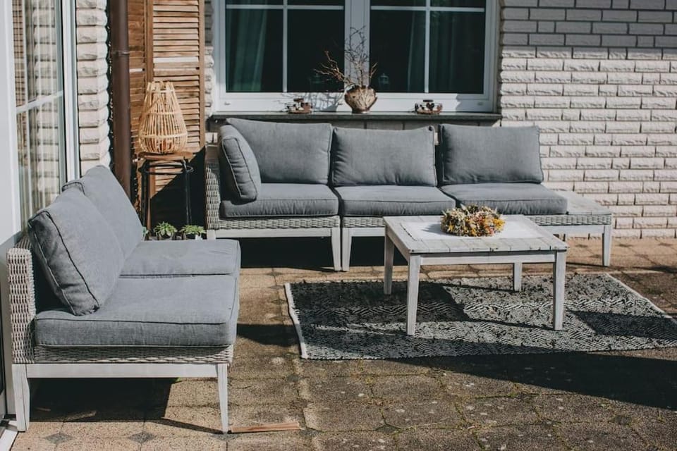 Patio, Balcony/Terrace, Seating area