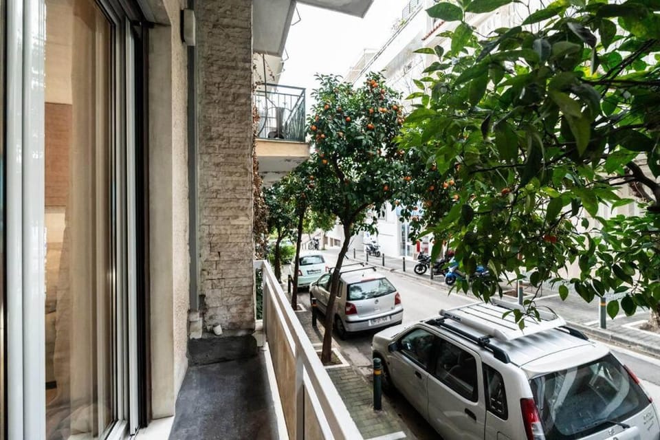 Delightful Sense 2BD Apt in Kolonaki 7 min to Metro Apartment in Athens