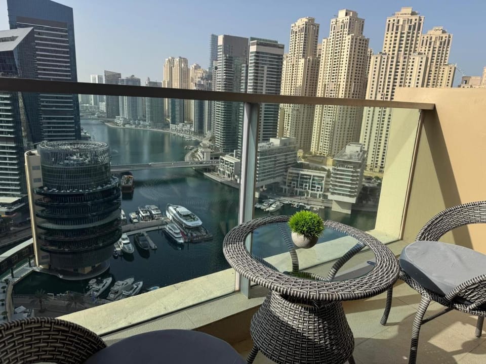 Balcony/Terrace, Lake view