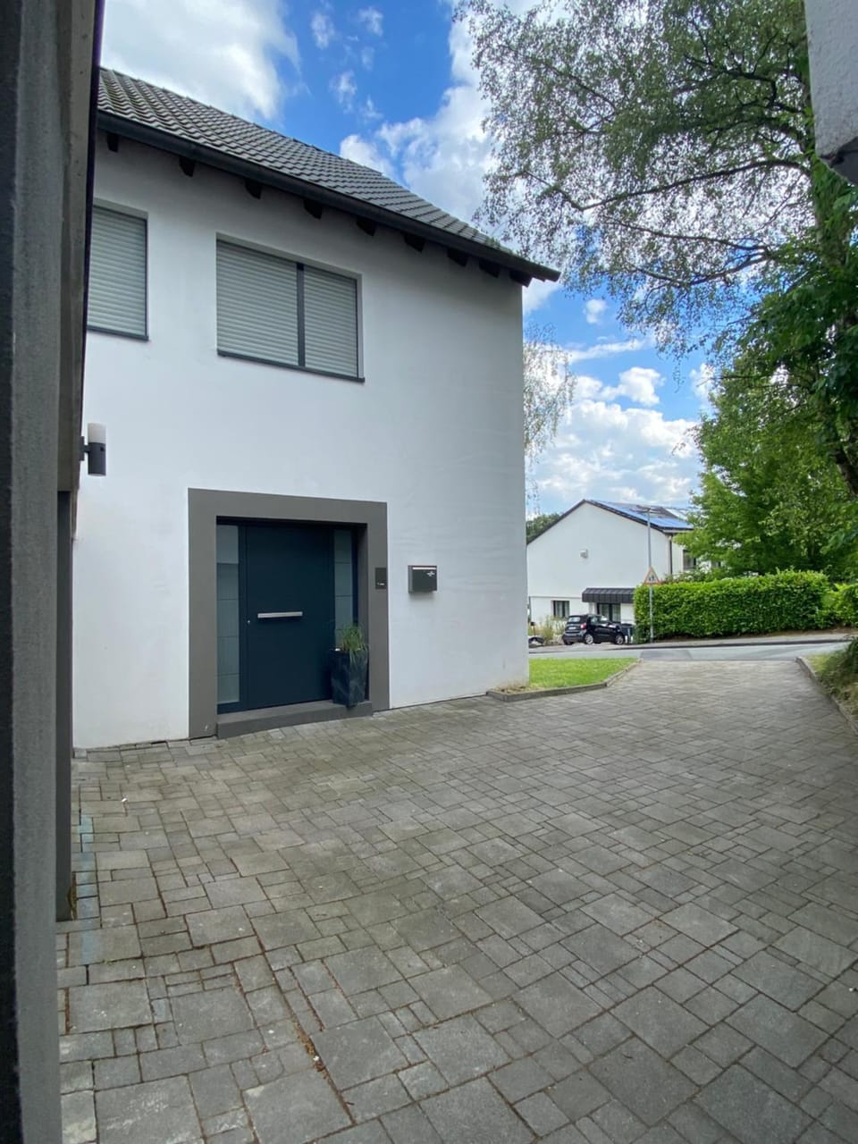 Modernes Ferienhaus mit 2 Balkonen, Terrasse und Garten ! Apartment in Witten