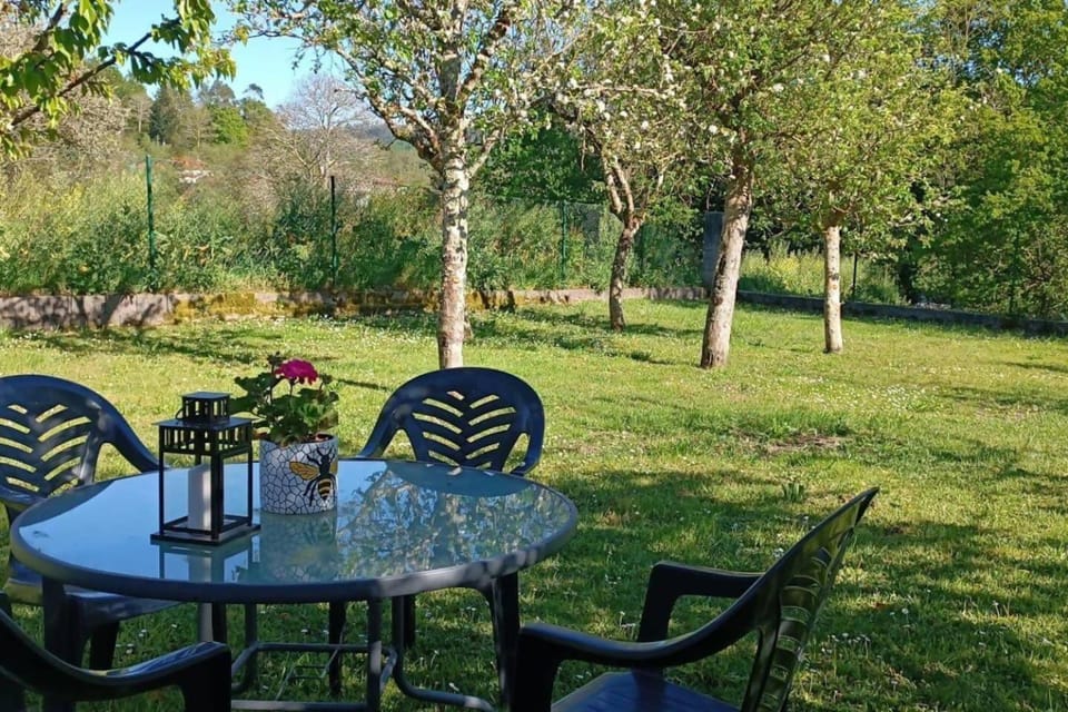 Spring, Garden, Garden, Dining area, Garden view