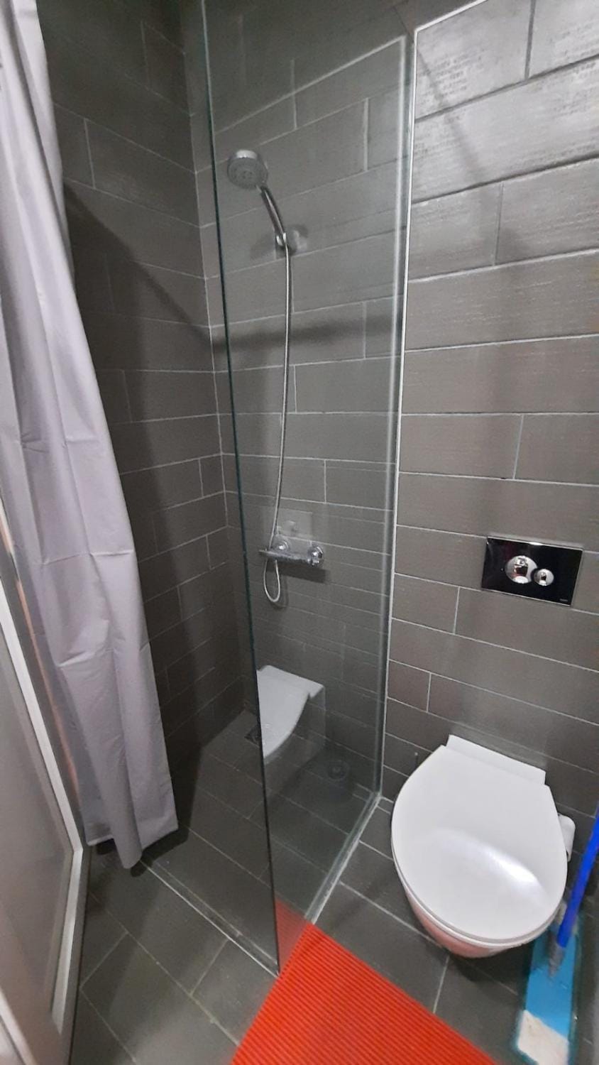 Shower, Toilet, Bathroom