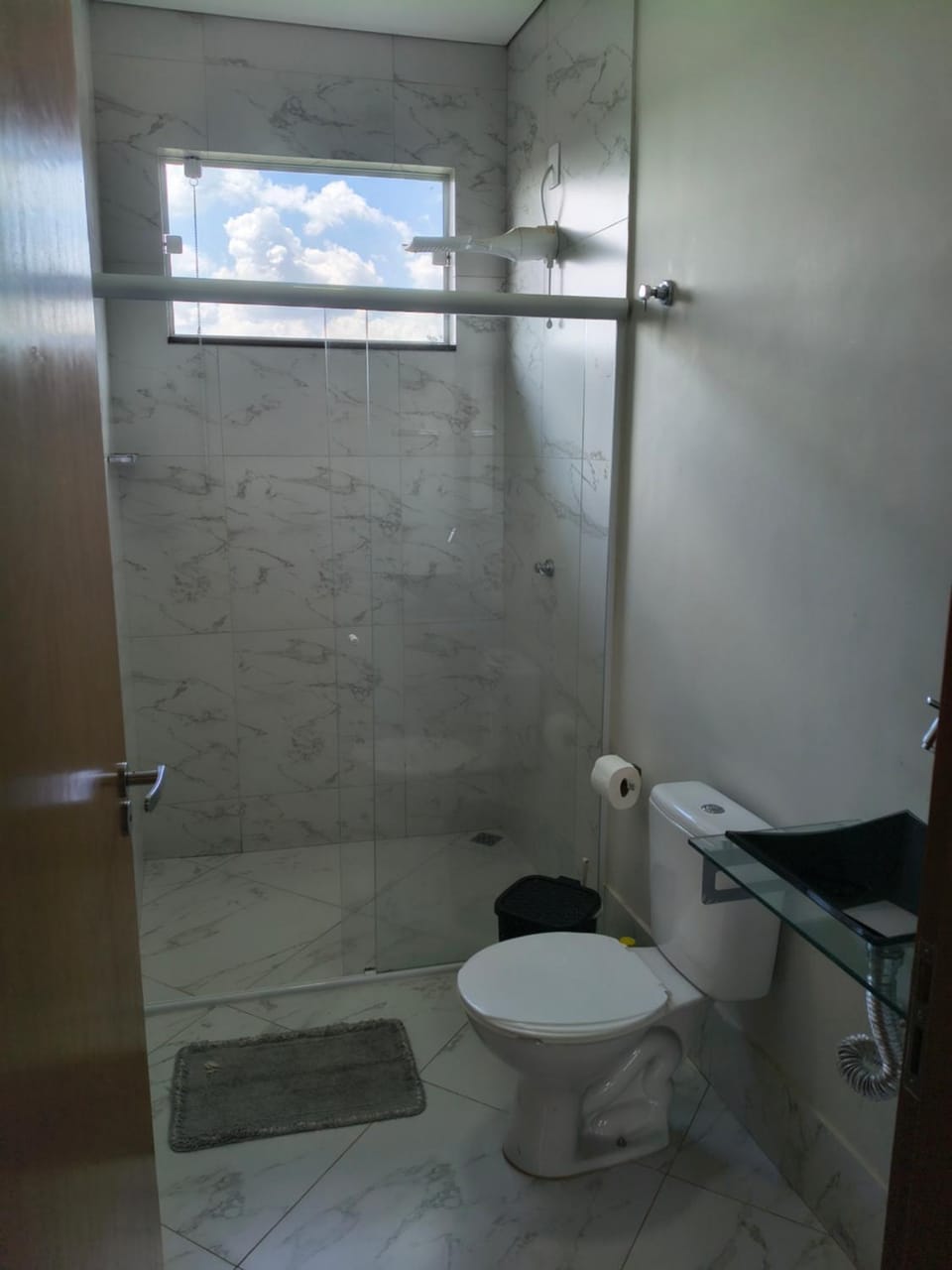 Shower, Toilet, Bathroom