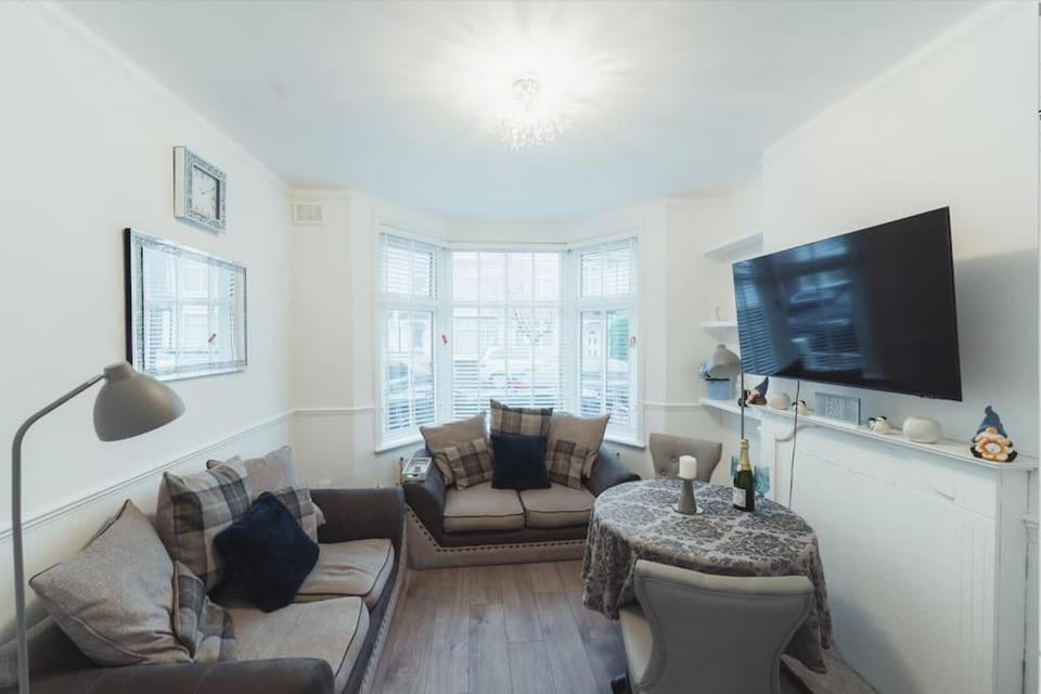 1 bed - Wifi - Pet Friendly - Harrow Apartment in Harrow