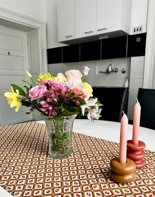 Downtown Delight: Chic Oasis Apartment in City of Zagreb