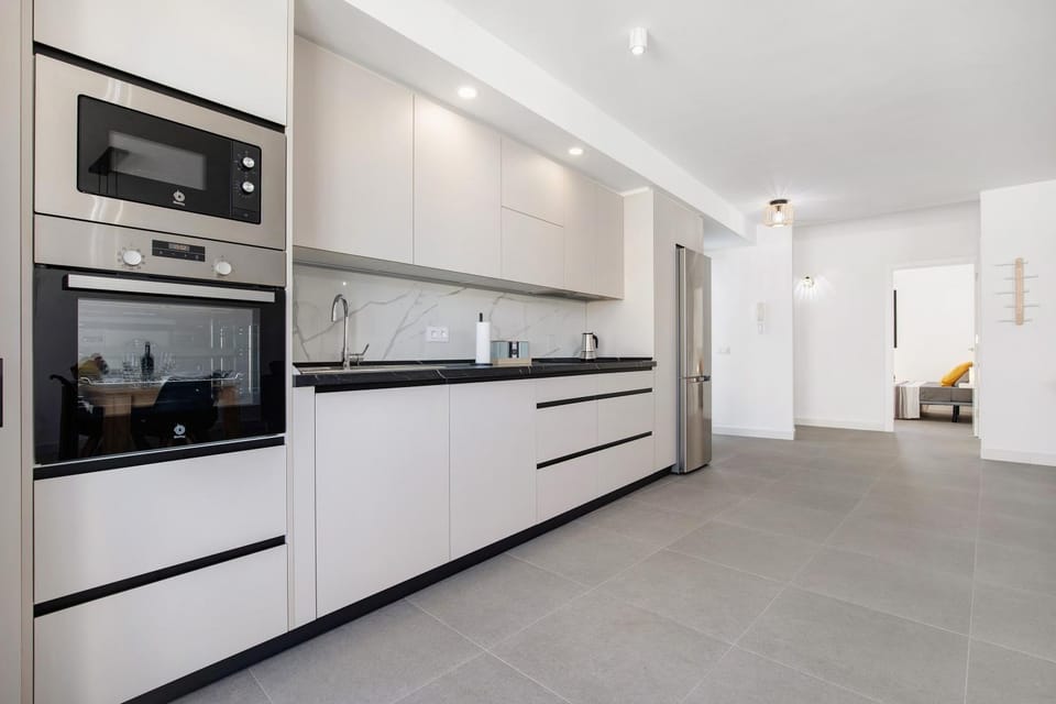 Kitchen or kitchenette, Living room