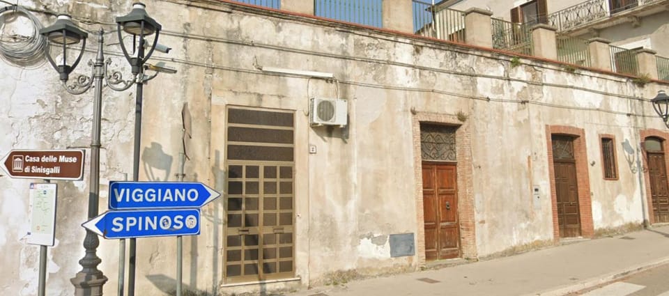 Day, Logo/Certificate/Sign, Street view