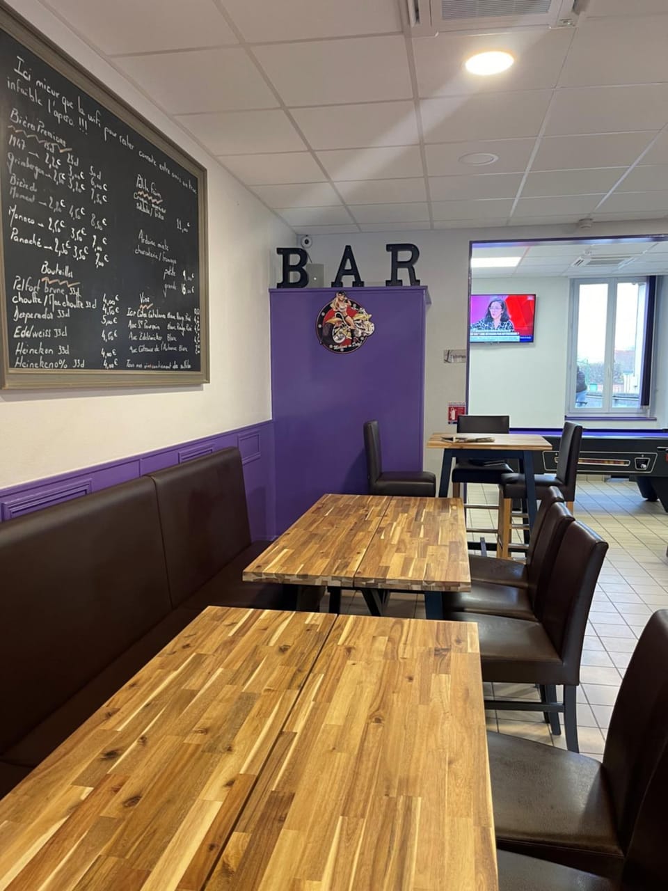 Lounge or bar
