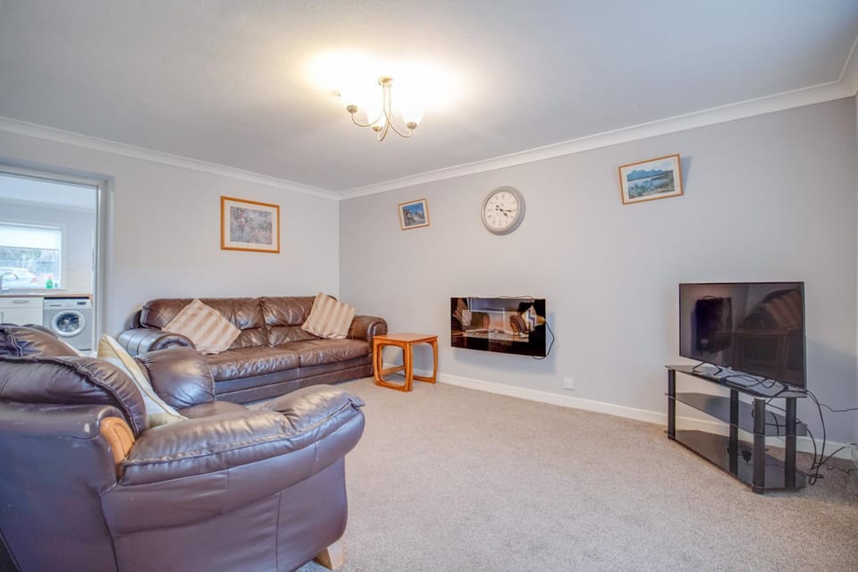Communal lounge/ TV room, Living room