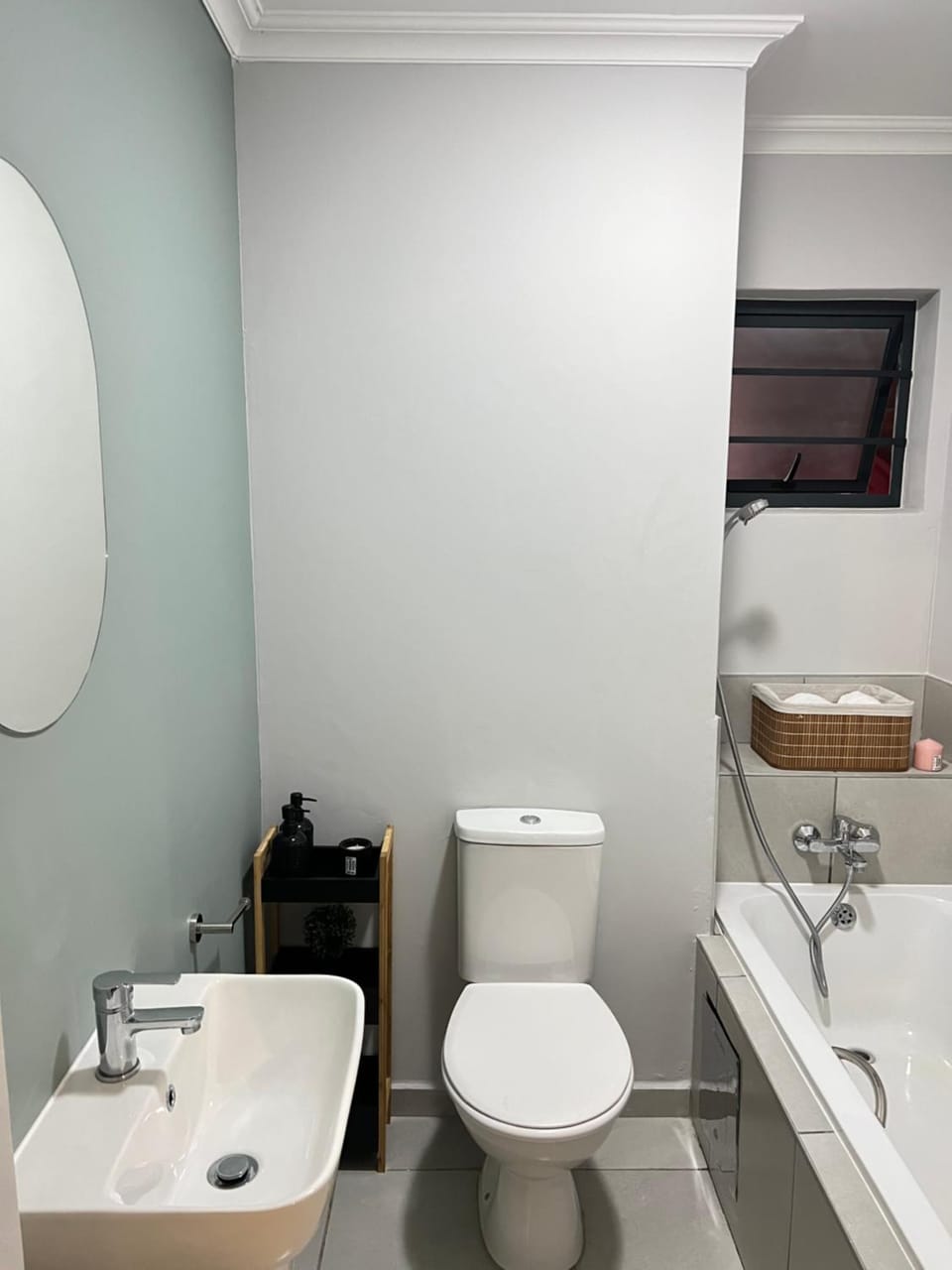 Jabulani junction Apartment in Gauteng